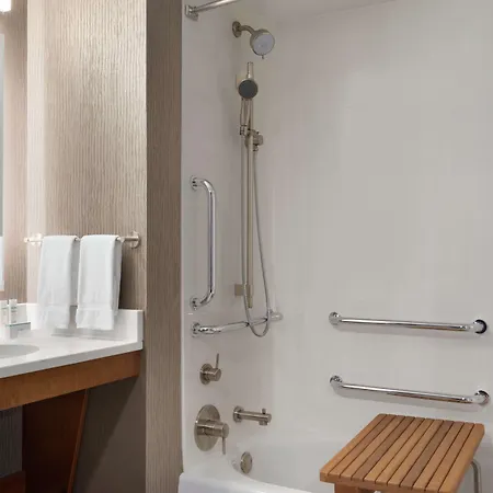 Homewood By Hilton Downtown South Loop Hotel Chicago