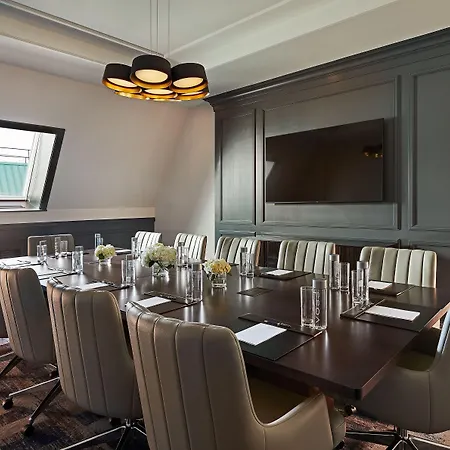 Hotel The Lasalle Chicago, Autograph Collection 4*