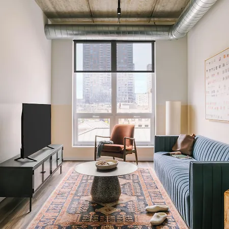 Sonder By Marriott Bonvoy The Opal River North Aparthotel Chicago