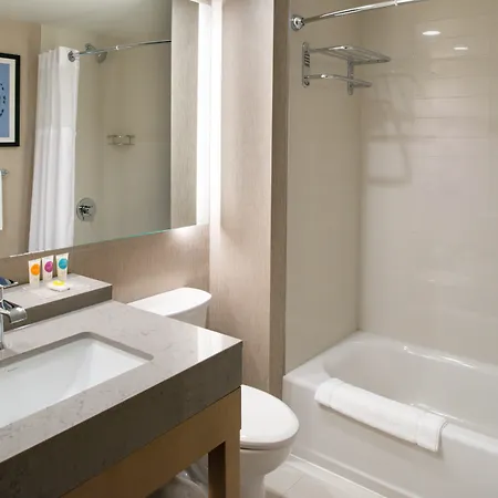 Hyatt Place Wicker Park 3*