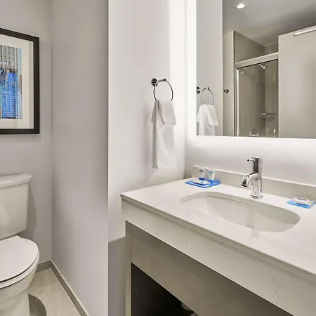 Hyatt House Medical/university District Hotel Chicago