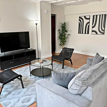 Apartment Cozy And Roomy 2br In - Lsalle 1802