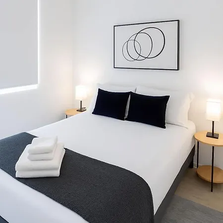 Stylish 4br South Loop State 23-202 *