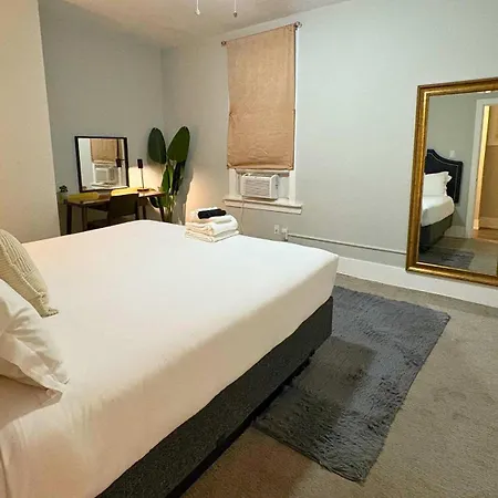 Chic 3br Hideout In Lincoln Park - Lincoln 3 *