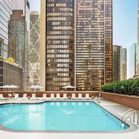 Hilton Grand Vacations Club Magnificent Mile 3* Chicago
