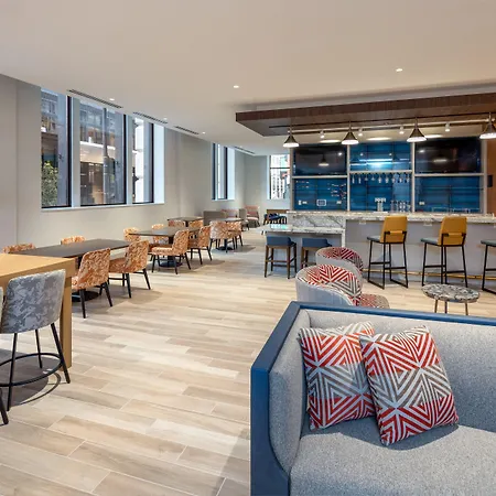 Hotel Hilton Garden Inn- Loop