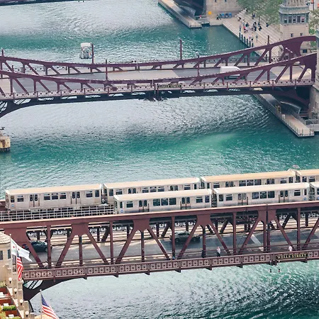 Voco Downtown - Riverwalk By Ihg Chicago