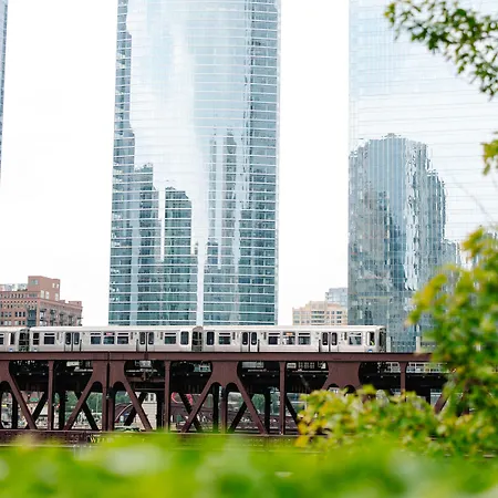 Voco Downtown - Riverwalk By Ihg Chicago