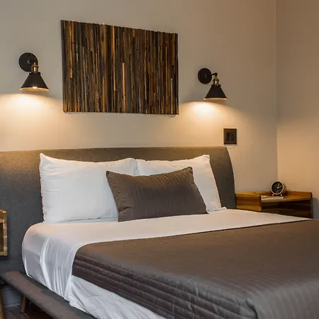 Dubois Guest house 2*