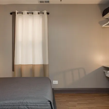 Dubois Guest house Chicago