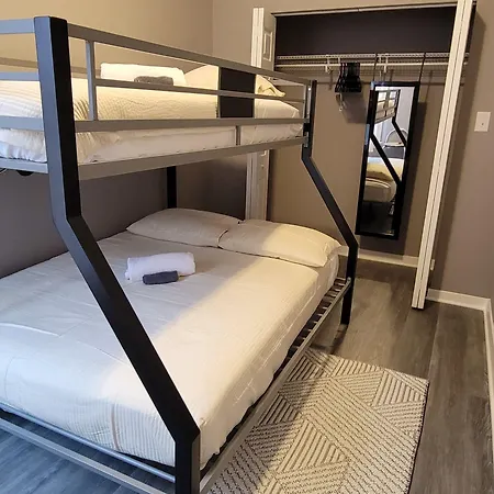 Hostel Avenue Chicago