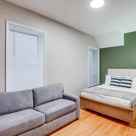 Pet-friendly With Pool Table Walk To Wrigley Field * Chicago