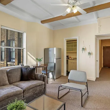 Apartment Life Simplified & Furnished 1br - Sp 1110 *