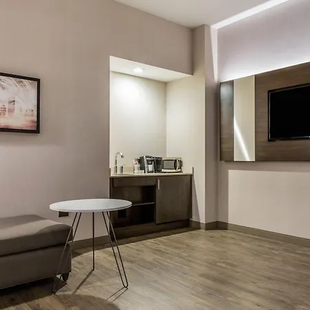 Hotel Cambria Loop - Theatre District 4*