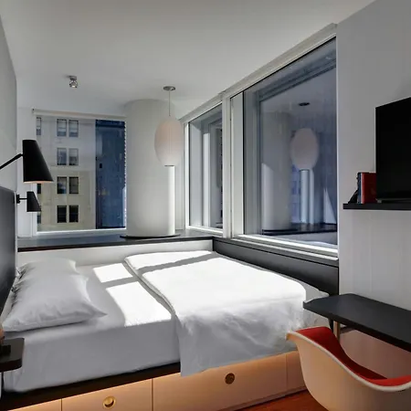 Citizenm Downtown Hotel 4*