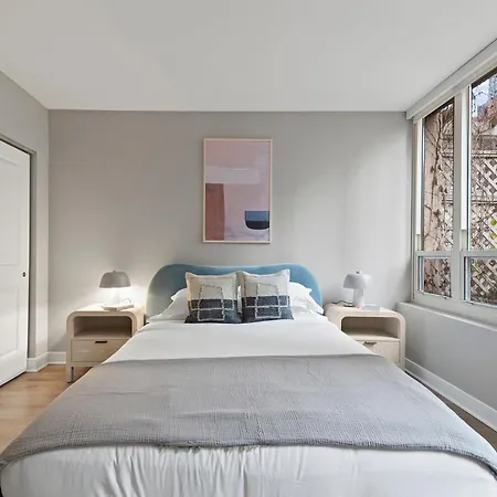 Apartment The Bernardin Gold Coast Luxury Near Magnificent Mile *