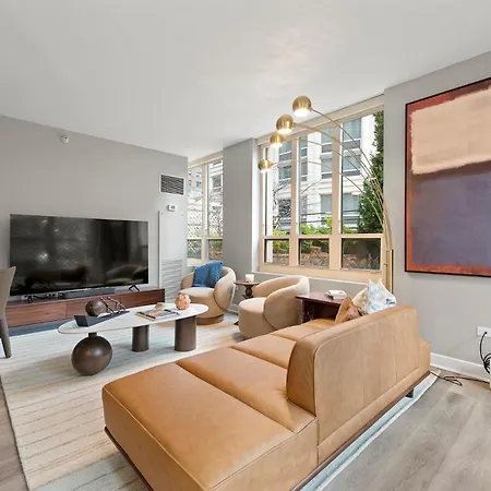 Apartment The Bernardin Gold Coast Luxury Near Magnificent Mile *