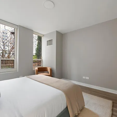 Apartment The Bernardin Gold Coast Luxury Near Magnificent Mile Chicago