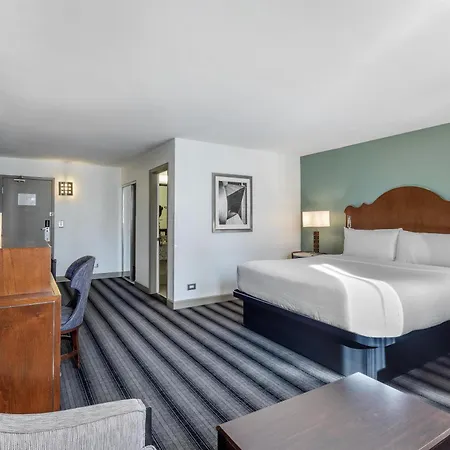 Hotel Western Downtown-river North