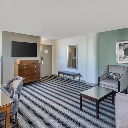 Hotel Western Downtown-river North 3*