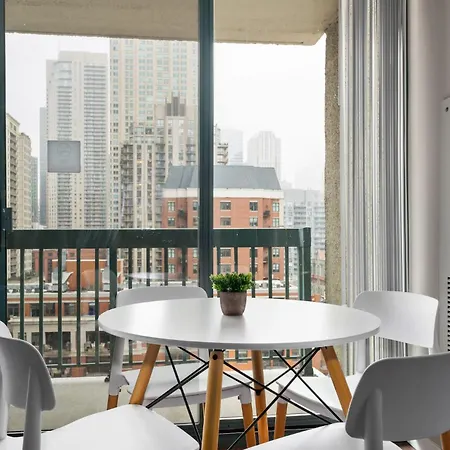 Aparthotel Kasa Magnificent Mile 4*