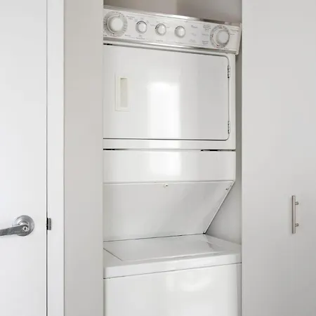 Aparthotel Kasa Magnificent Mile 4*