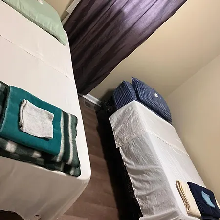 Hostel Revelation Chicago