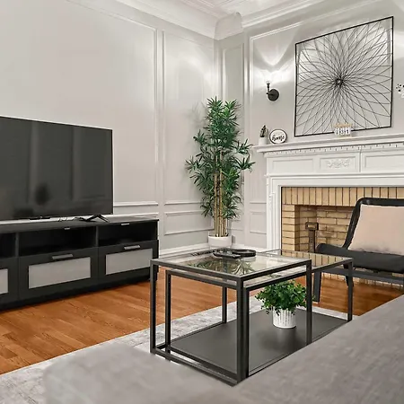 Spacious 4br Retreat - Chase E1 Apartment Chicago