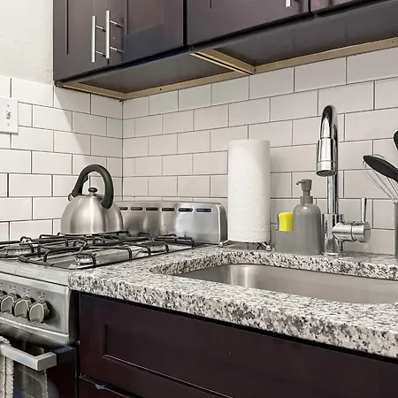Apartment Sunlit With Charm - Lunt Rep *