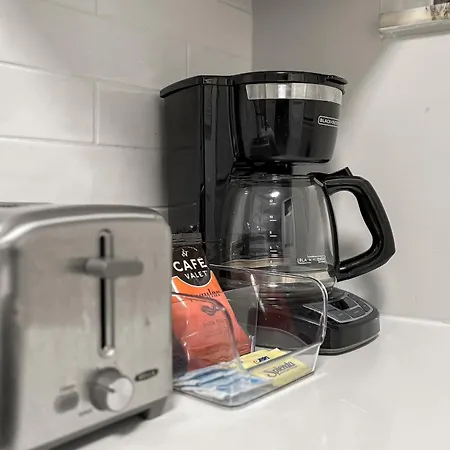 Spacious 4br Retreat - Chase E1 Apartment *