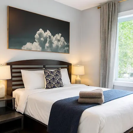 Apartment Dreams - Designer Style - - Sleeps 7