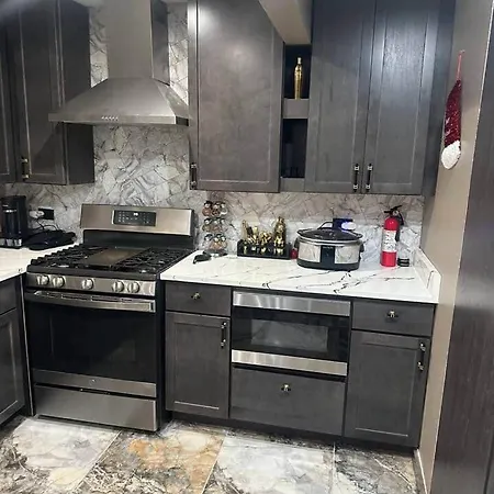 Apartment The Marlowe, A Couples Getaway *