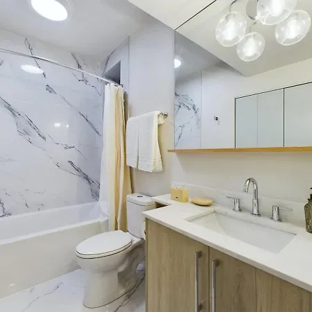 The Velvet Jazz Haus Apartment Chicago