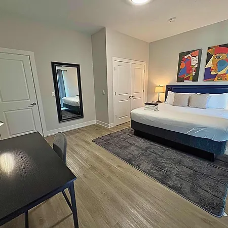 Sleek Style 3br Haven - Free Parking - Ashland 2n Apartment Chicago