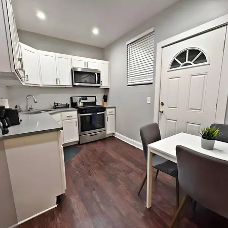Apartment Relaxing Lakeview Escape 2br - Roscoe 35-2n Chicago