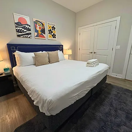 Sleek Style 3br Haven - Free Parking - Ashland 2n * Chicago
