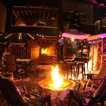 Apartment The Banksy-free Parking -4 Bedroom W King Bed- Firepit Rooftop Near United Center