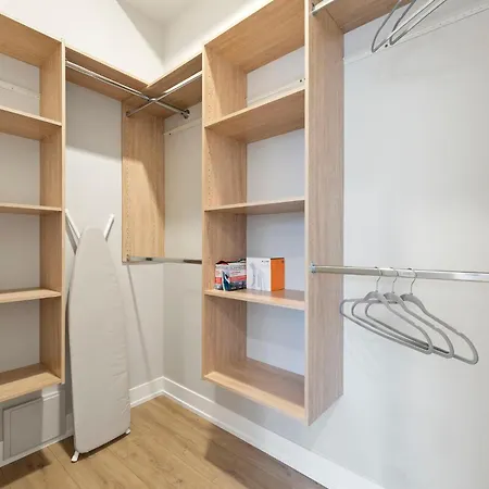 Brand New Building In The Medical District Apartment *