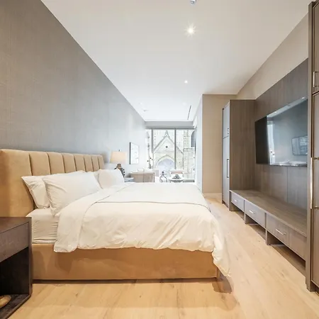 Hotel One
