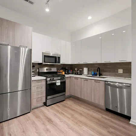 Modern 3br Near Mccormick & South Loop Chicago
