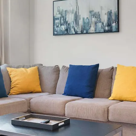 Modern 3br Near Mccormick & South Loop