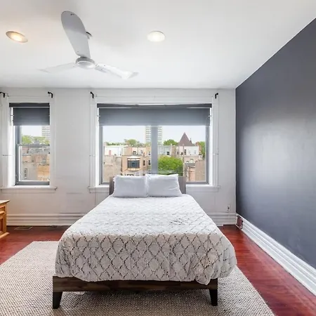 Modern 4 Bedroom Greystone