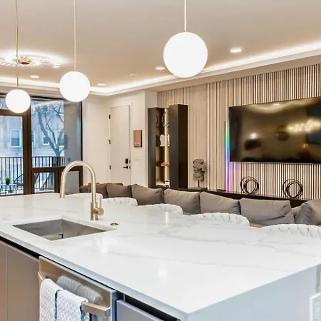 Ultra Modern Luxury - New Construction 4 Bedrooms *