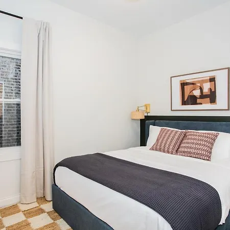 The Retreat - Hot Tub, Theater, Game Room, Fire Pit, Bar, Sleeps 14 *