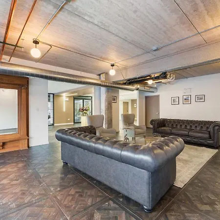 Holiday home Stylish 3br Gem In Prime Location