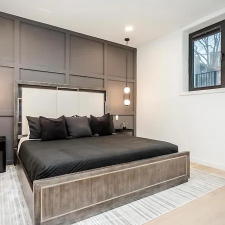 Ultra Modern Luxury - New Construction 4 Bedrooms Chicago