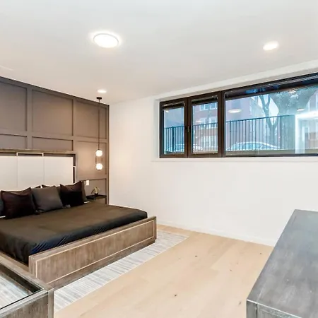 Ultra Modern Luxury - New Construction 4 Bedrooms *