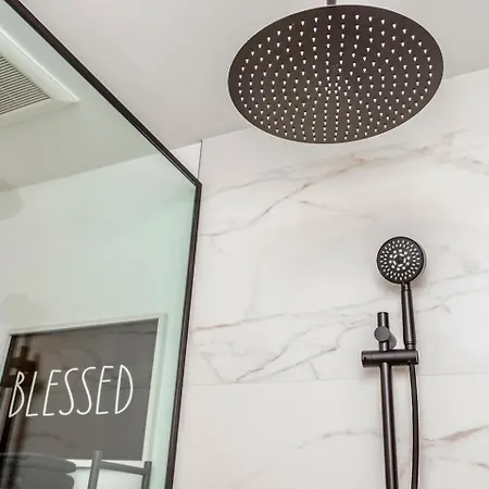 Holiday home Ultra Modern Luxury - New Construction 4 Bedrooms Chicago
