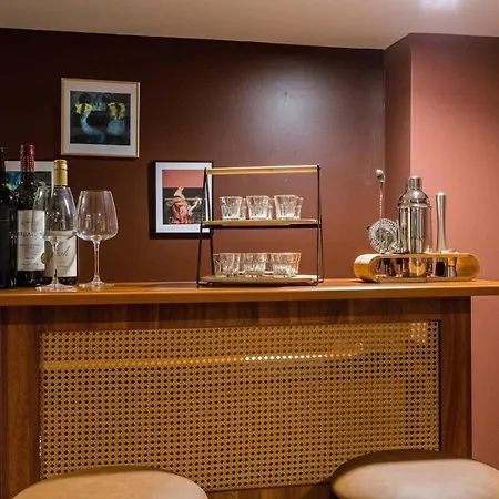 Holiday home The Retreat - Hot Tub, Theater, Game Room, Fire Pit, Bar, Sleeps 14 *