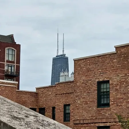2 Rooftops 2 Car Garage 4 Stories *